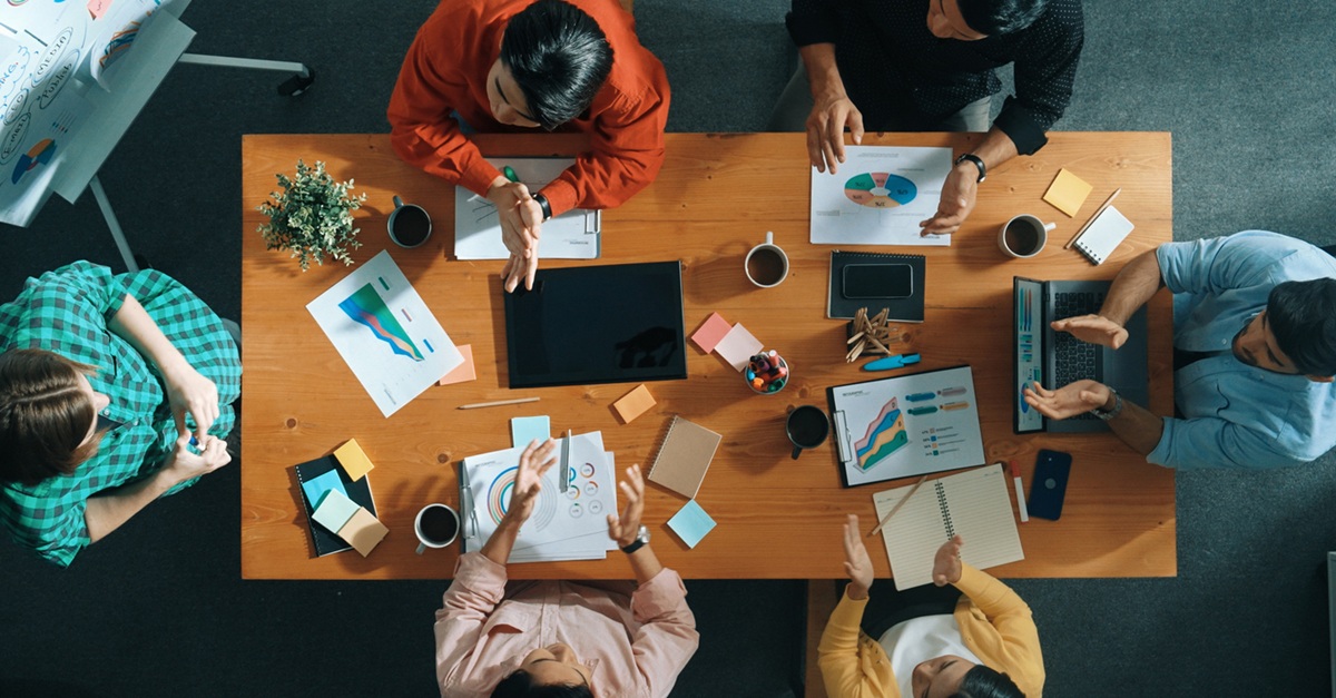 L'explosion des rôles « Ops » — démêler le fil conducteur dans l'ingénierie moderne 